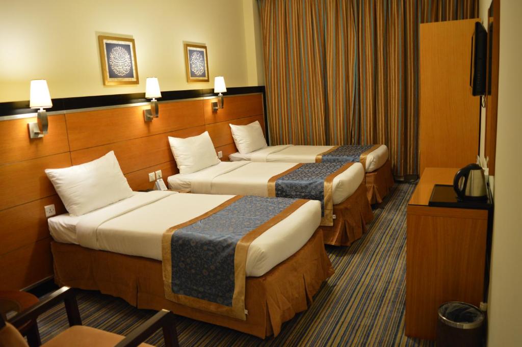 Quad Room